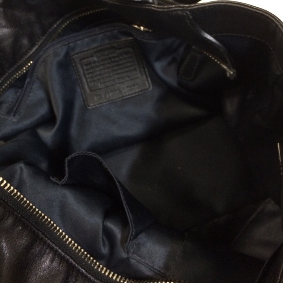 Beautiful Coach Handbag - Picture 3 of 4